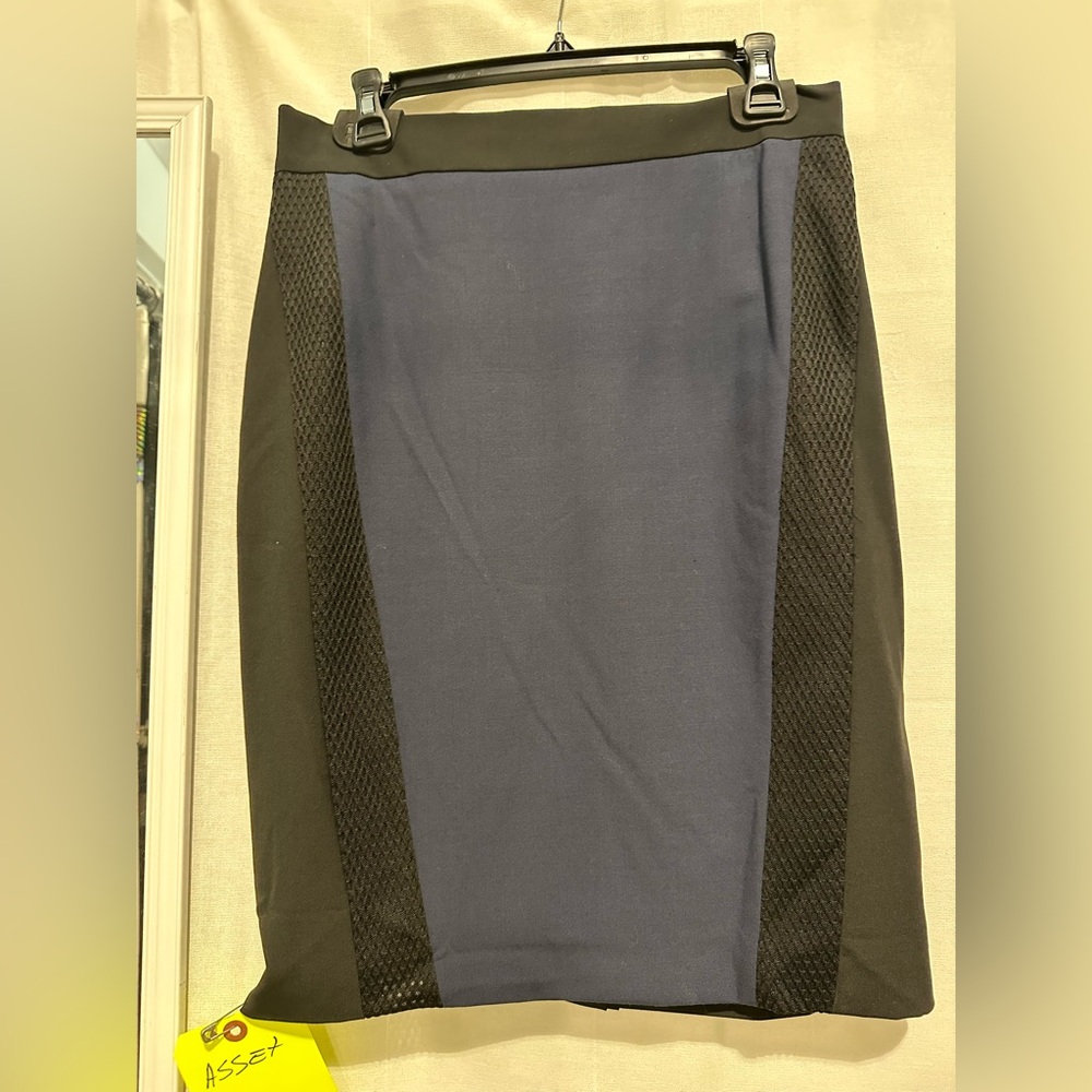Antonio Melani pencil skirt .